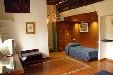 Hostal Leon Dormido