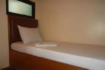 Park Bed And Breakfast Hotel Pasay
