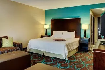 Hotel Hampton Inn By Hilton Winnipeg Airport/polo Park