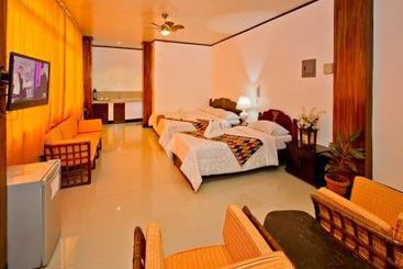 ホテル La Chari Ca Inn And Suites