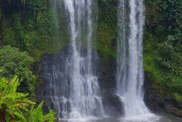 ホテル Pakse Golf Resort