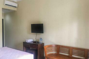 호텔 Hatta Guest House Syariah Near Hayam Wuruk Jelutung Mitra Reddoorz