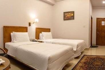 בית מלון כפרי One Mansehra