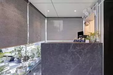 ホテル Treebo Finesta Suites, Nagpur Airport