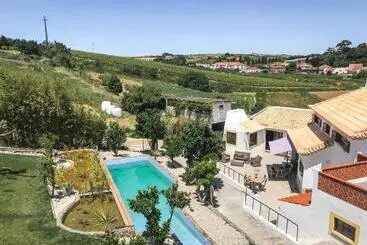 Bed and Breakfast The Far End Surf House   Breakfast Included Eco Surf Villa  5 Km From Beach