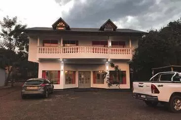 ホテル Puerto Libertad   Iguazú
