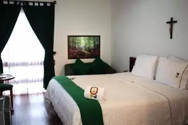 Отель Casa De Los Fundadores