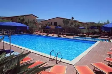 בית מלון כפרי Residence Esmeraldo