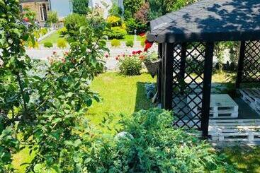 Pensionat Agropa Garden