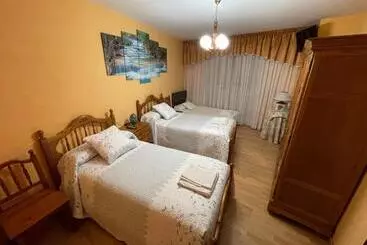 ペンション Habitaciones A Casa De Pepe