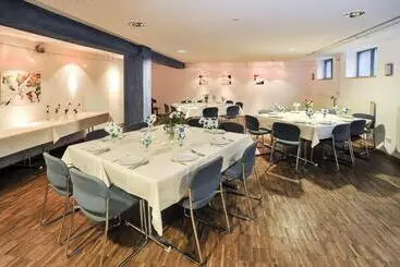 Hotelli Gästehaus Abz Stuttgart