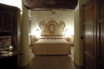 Bed and Breakfast Castellare De Noveschi Resort