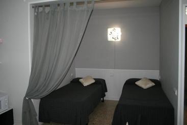 ツーリストアパートメント Tres Carabelas 249