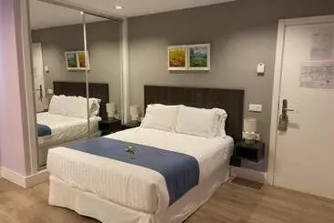 Hostelli H Boutique La Caleta Bay