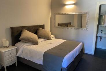 Хостел Relais La Fornarina