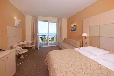 Mirta  San Simon Resort