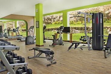 استراحتگاه Samabe Bali Suites & Villas