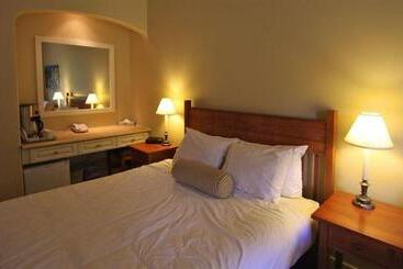 酒店 The Pinnacle Lodge