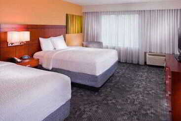 Hotelli Courtyard By Marriott Covington / Mandeville