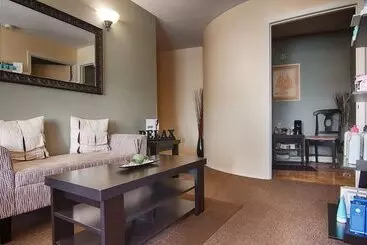 Hotel Tahoe Lakeshore Lodge & Spa