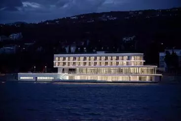 Luxury Hotel Amabilis