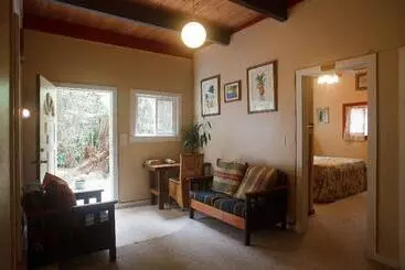 Hotel Chalet Kilauea Collection - Inn At Volcano