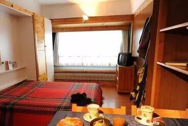 Hotel Residence Artuik Perini Vacanze