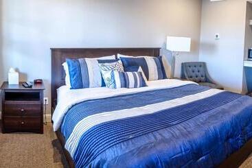 فندق Inn At Elijah Mclean S