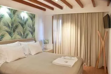 Pension Family House Cup