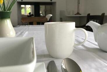 مبيت وإفطار Uplands Garden