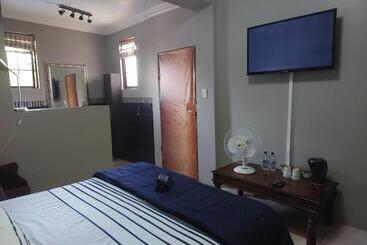 Majatalo Garrett B&b