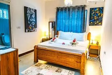 Pension  Tamu House Pajé Beach