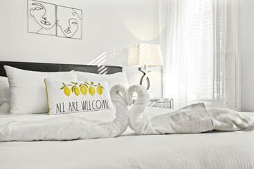 فندق صغير Sunset Inn South Miami