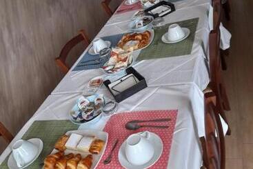 فندق Arcobaleno Dell Etna