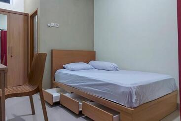Hotel Koolkost @ Jalan Tirto Agung