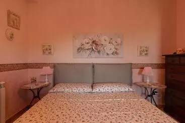 Aamiaismajoitus (B&B) Villa Degli Ulivi