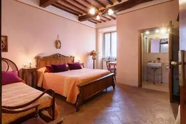 مبيت وإفطار Rossellino®