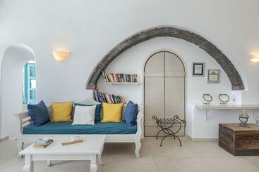 Afroessa Hotel By Pearl Hotel Collection