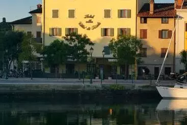 هتل Alla Città Di Trieste