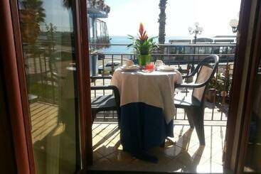 Bed and Breakfast La Piazzetta