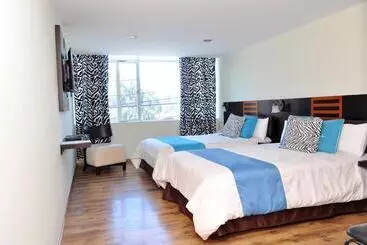 ホテル De Las Américas   Ambato