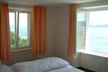 ホテル Strandcafé Dischinger