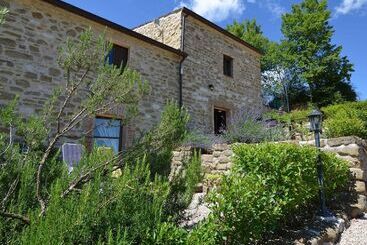 Peaceful Cottage In Pergola With Private Terrace