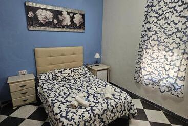 Majatalo Hostal Sevillana Costa