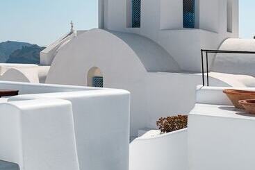 پانسیون Oia Spirit Boutique Residences