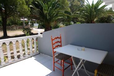 דירה Babis Studios