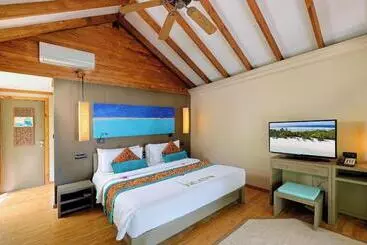 هتل Canareef Resort Maldives