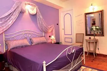 Daire Lo Studiò Di Piazza