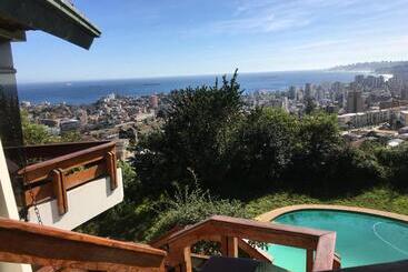 Pensão My Fathers House