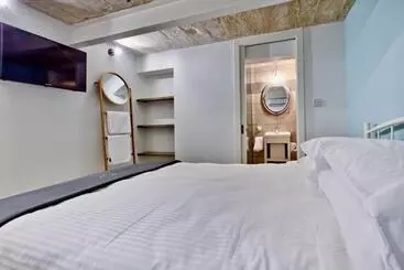 Majatalo Chateau La Vallette   L Ghorfa Suite